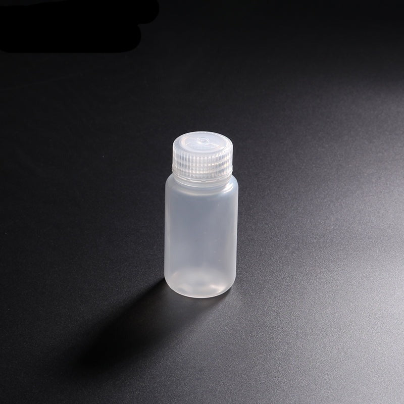 Wide mouth bottles with screw cap, Plastic PP, capacity 4 ml to 2000 ml